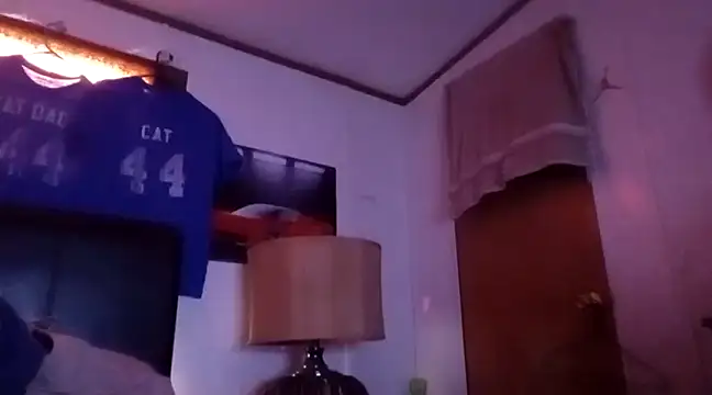 Xoc8  online show from March 13, 2025, 9:48 pm