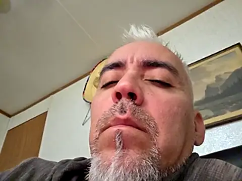 Snapshot of Xoc8_ chatting on May 3, 2026, 1:55 am Xoc8 online show from May 3, 2026, 1:55 am