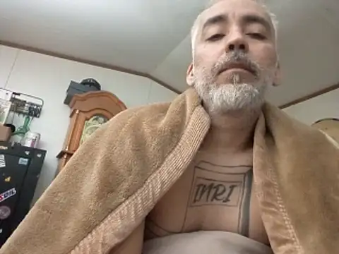 Xoc8  online show from February 28, 2026, 12:43 am