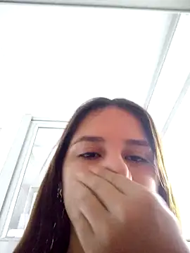 Snapshot of AnthonelaDuque chatting on March 11, 2025, 11:55 am AnthonelaDuque online show from March 11, 2025, 11:55 am