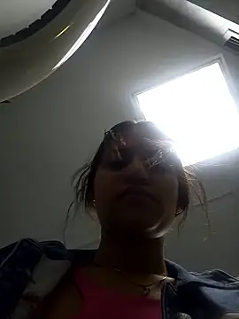 AnthonelaDuque online show from January 10, 2026, 11:38 am