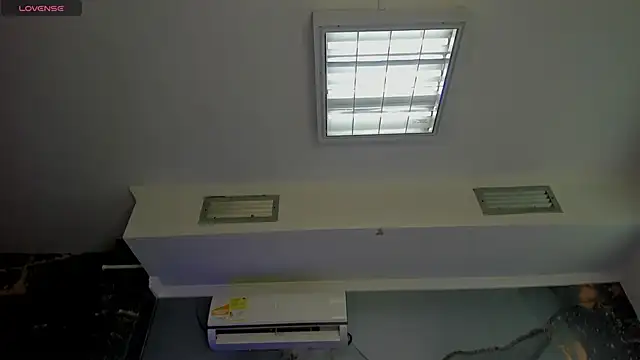 Snapshot of AnthonelaDuque chatting on September 29, 2025, 11:49 am AnthonelaDuque online show from September 29, 2025, 11:49 am