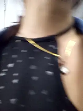 AnthonelaDuque online show from January 17, 2026, 11:25 am