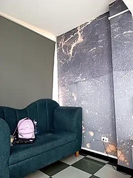 Snapshot of AnthonelaDuque chatting on October 5, 2025, 11:56 am AnthonelaDuque online show from October 5, 2025, 11:56 am