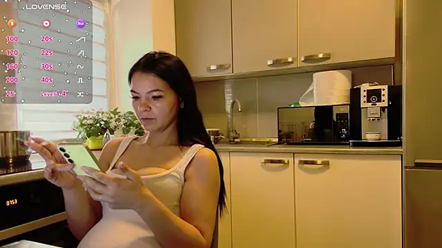 Snapshot of alisoncassie chatting on May 22, 2026, 4:54 am alisoncassie online show from May 22, 2026, 4:54 am