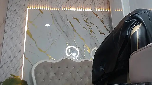 Snapshot of skeler_lovd_b_ chatting on July 15, 2026, 1:01 am skeler lovd b online show from July 15, 2026, 1:01 am