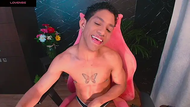 Palo santo online show from October 22, 2025, 8:03 am