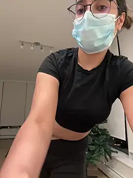 Snapshot of jAsMinE678 chatting on January 22, 2025, 2:04 am jAsMinE678 online show from January 22, 2025, 2:04 am