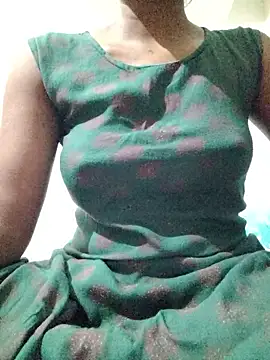 rituporna2004 online show from January 15, 2026, 2:48 am