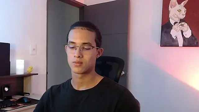 alejo x3 online show from February 15, 2025, 10:42 pm