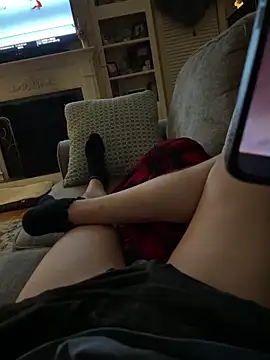 femgui69 online show from March 16, 2026, 9:24 am