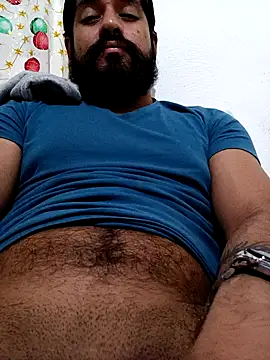 Snapshot of HombreS3n chatting on December 28, 2024, 2:22 am HombreS3n online show from December 28, 2024, 2:22 am