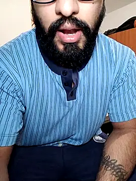 Snapshot of HombreS3n chatting on November 11, 2025, 1:44 am HombreS3n online show from November 11, 2025, 1:44 am