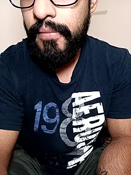 Snapshot of HombreS3n chatting on November 8, 2025, 1:09 am HombreS3n online show from November 8, 2025, 1:09 am