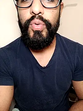 Snapshot of HombreS3n chatting on November 22, 2025, 1:59 am HombreS3n online show from November 22, 2025, 1:59 am