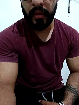 Snapshot of HombreS3n chatting on October 21, 2025, 9:58 pm HombreS3n online show from October 21, 2025, 9:58 pm