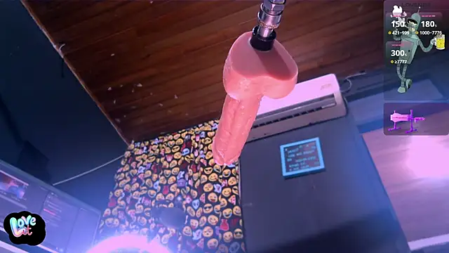 Snapshot of waterfalls_girl chatting on February 28, 2026, 2:22 am waterfalls girl online show from February 28, 2026, 2:22 am