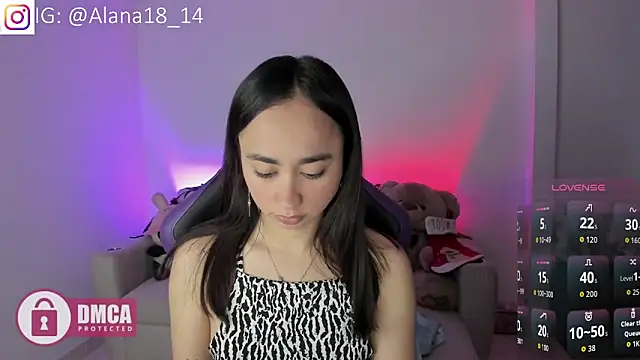 Alana Pherson online show from December 5, 2025, 6:12 am