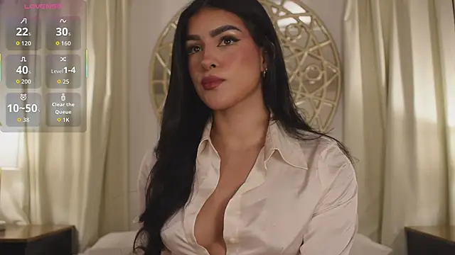 Snapshot of Antonellaparis_ chatting on October 3, 2025, 2:37 am Antonellaparis online show from October 3, 2025, 2:37 am