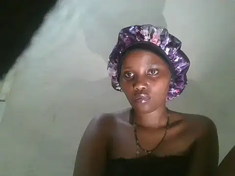 browny yummy online show from February 3, 2025, 12:47 pm