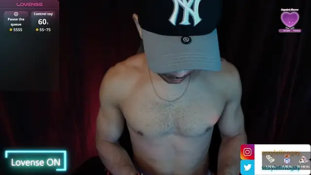 sexyboycolombi4 online show from January 16, 2026, 8:29 am