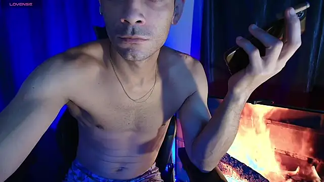 Snapshot of sexyboycolombi4 chatting on June 23, 2026, 9:46 pm sexyboycolombi4 online show from June 23, 2026, 9:46 pm
