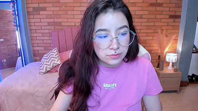 Snapshot of Amy_joones chatting on May 24, 2026, 12:16 pm Amy joones online show from May 24, 2026, 12:16 pm