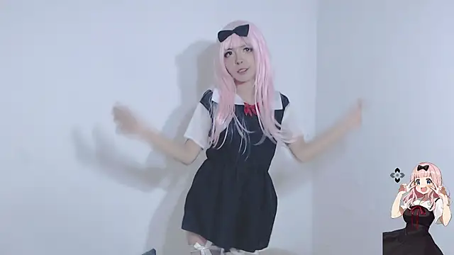 Miahparker online show from March 4, 2025, 6:50 pm