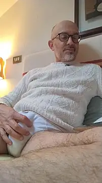 MadProfessor online show from November 22, 2025, 11:42 am