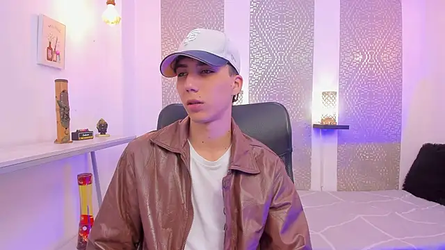 Nikolay Gregori online show from November 21, 2025, 4:22 am