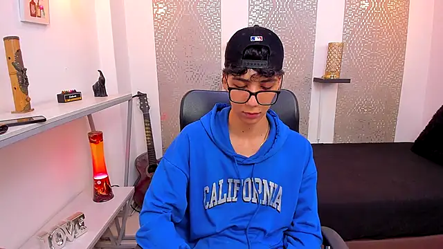 Nikolay Gregori online show from October 2, 2025, 5:55 am