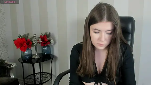 Haley Gars online show from October 24, 2025, 12:59 pm