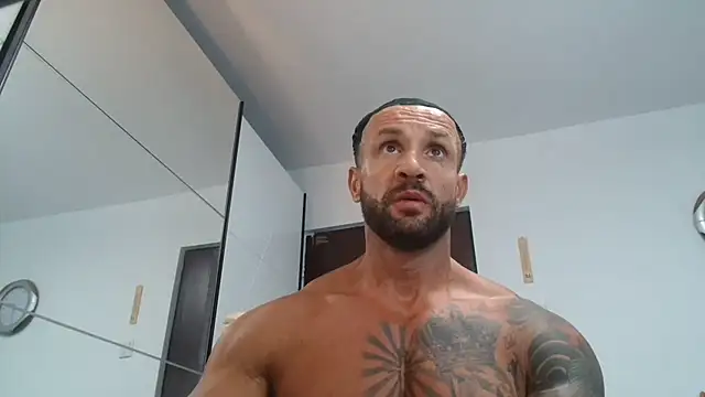 Magnificmuscles89 online show from July 6, 2026, 11:39 am