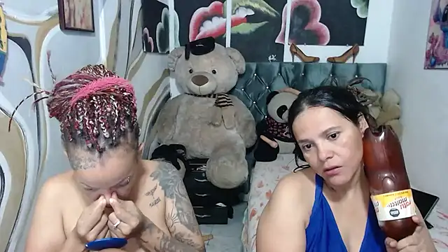 manzanahot9 online show from July 15, 2026, 12:23 pm