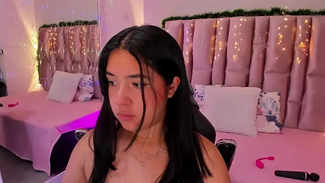 NikyBrookss online show from December 16, 2025, 1:59 pm