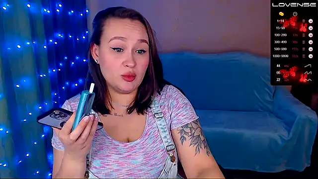 Cutie-Melanie online show from January 23, 2025, 10:54 am