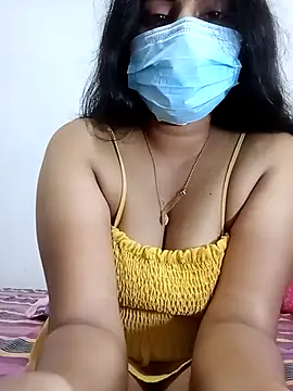 Snapshot of SLZAARA chatting on November 14, 2025, 3:43 am SLZAARA online show from November 14, 2025, 3:43 am