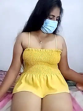 Snapshot of SLZAARA chatting on September 19, 2025, 8:24 pm SLZAARA online show from September 19, 2025, 8:24 pm