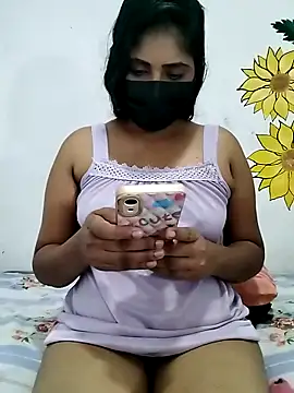 Snapshot of SLZAARA chatting on March 18, 2025, 3:12 am SLZAARA online show from March 18, 2025, 3:12 am