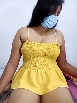 Snapshot of SLZAARA chatting on September 27, 2025, 8:37 pm SLZAARA online show from September 27, 2025, 8:37 pm