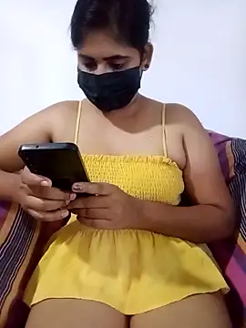 Snapshot of SLZAARA chatting on October 9, 2025, 3:18 am SLZAARA online show from October 9, 2025, 3:18 am