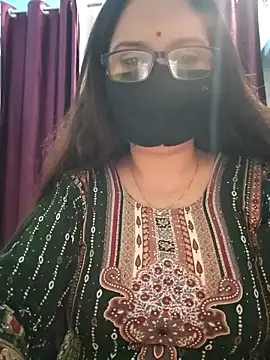 Aishwaryaa 69 online show from November 12, 2025, 8:29 am