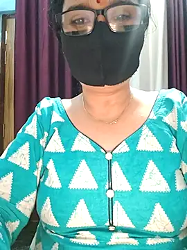 Aishwaryaa 69 online show from October 4, 2025, 3:57 pm