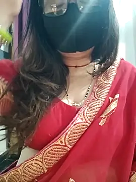 Aishwaryaa 69 online show from April 14, 2026, 8:41 am