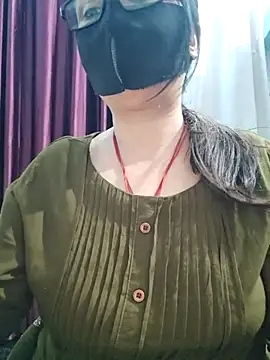 Aishwaryaa 69 online show from March 12, 2026, 1:26 pm