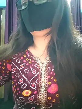 Aishwaryaa 69 online show from October 5, 2025, 4:09 pm