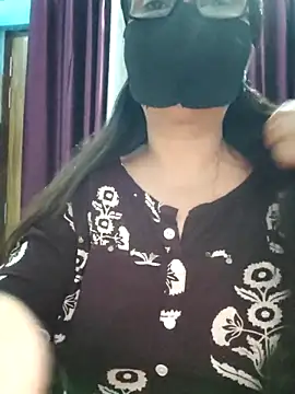 Aishwaryaa 69 online show from September 22, 2025, 10:10 am