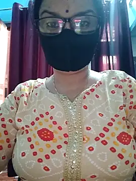 Aishwaryaa 69 online show from September 29, 2025, 7:37 am