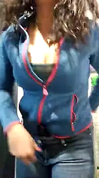 Kitty Doll69 online show from March 3, 2025, 6:56 pm