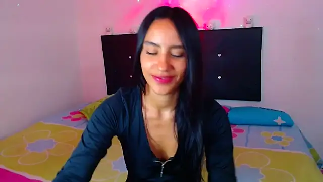 Snapshot of pleasure_and_fantasy chatting on February 11, 2025, 11:12 pm pleasure and fantasy online show from February 11, 2025, 11:12 pm